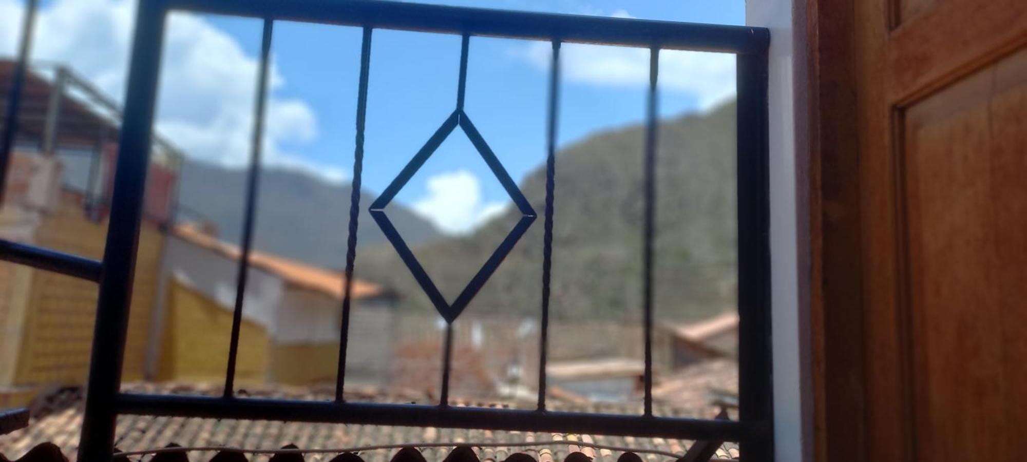 Hostal Raymi Оллантайтамбо Экстерьер фото